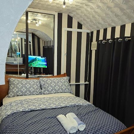 Ritchie Guest House Wigan Extérieur photo